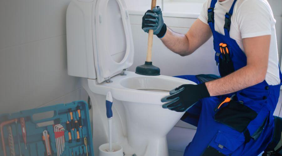 Expert burst pipe repair services in Rogers, TX